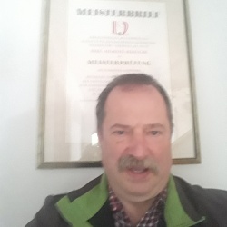 S. Reisinger Innenausbau u. Bauelemente